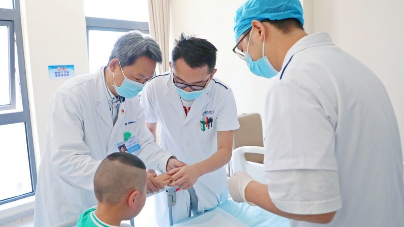腰椎调理针灸：正规医院如何选择？**